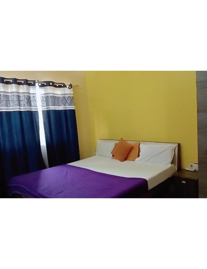 Hotel Adarsh, Ujjain Eksteriør billede