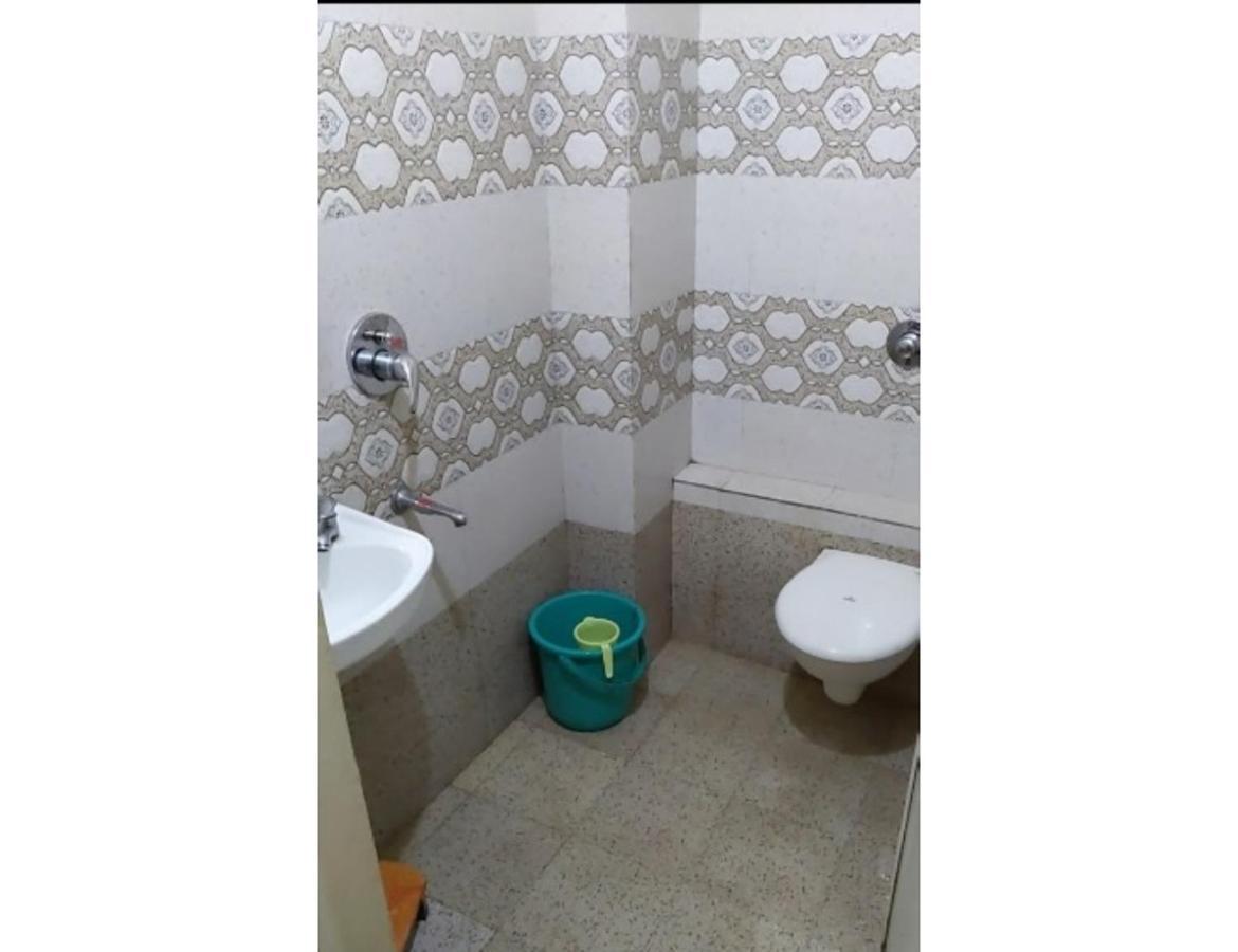 Hotel Adarsh, Ujjain Eksteriør billede